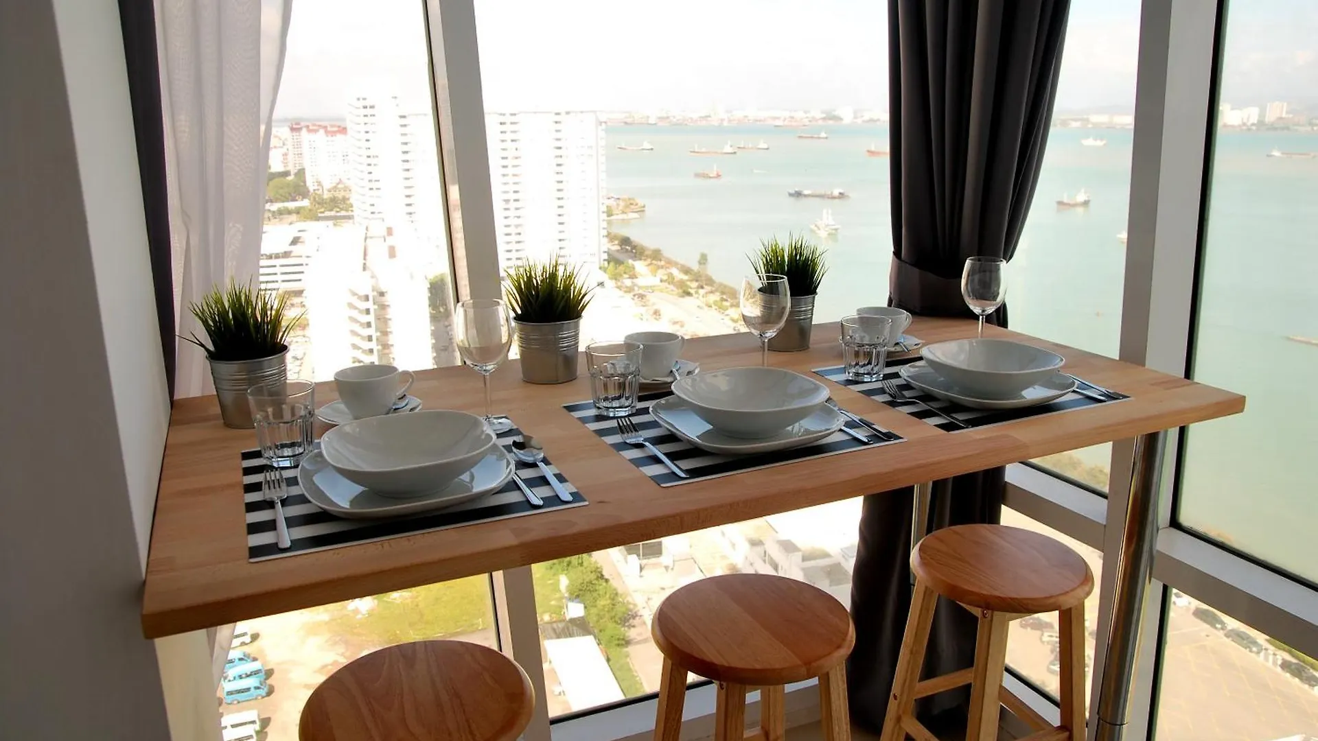 Maritime Luxury Suite Seaview Sunrise George Town 0*,