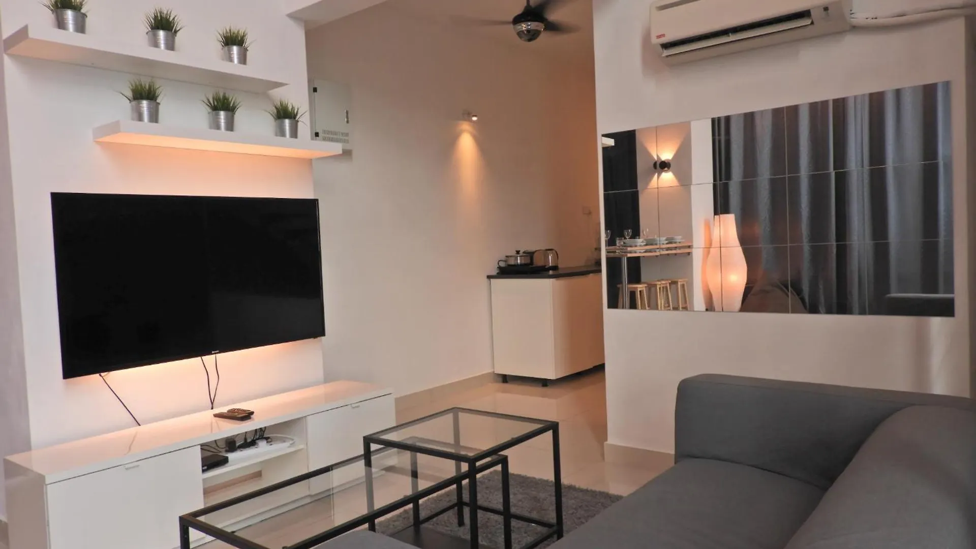 Maritime Luxury Suite Seaview Sunrise George Town 0*,