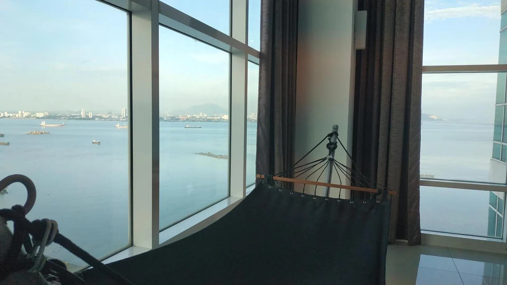Maritime Luxury Suite Seaview Sunrise George Town 0*,  Malaysia
