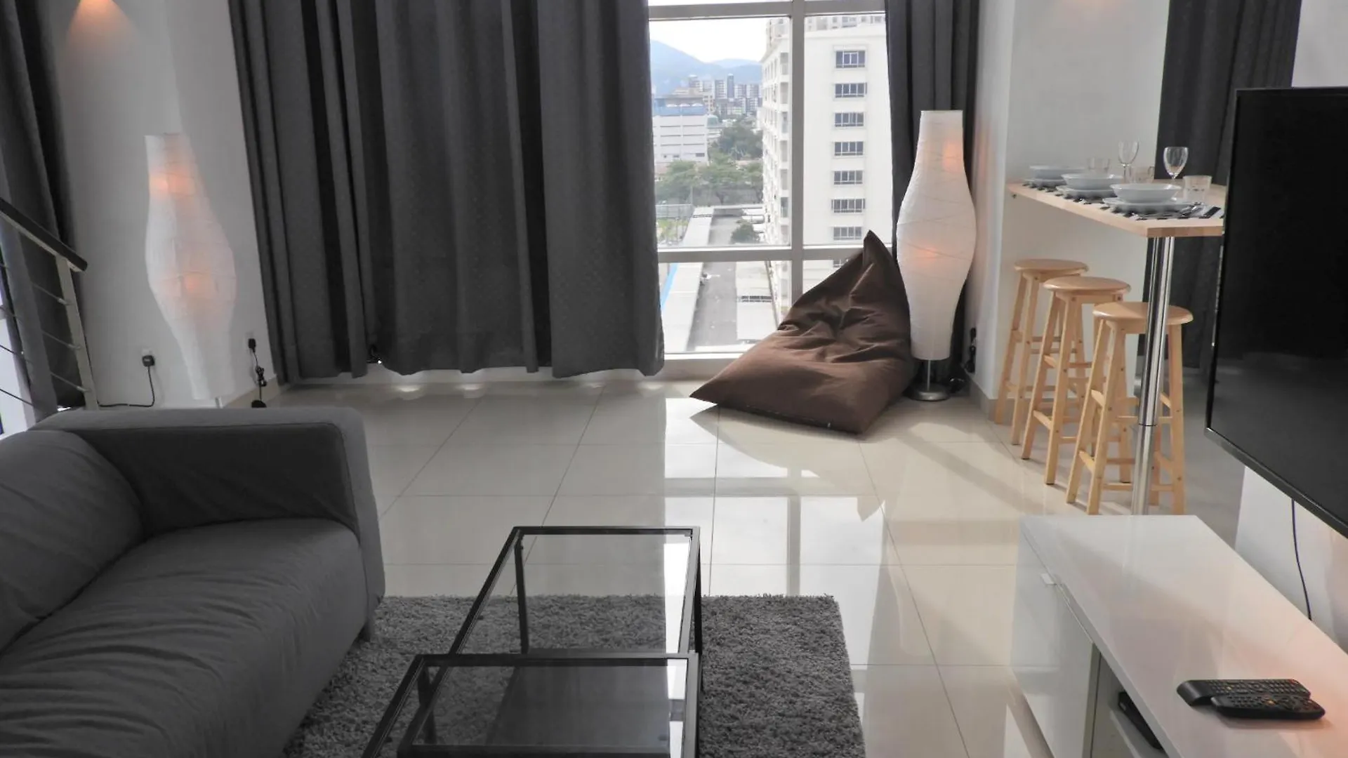 Maritime Luxury Suite Seaview Sunrise George Town Apartment