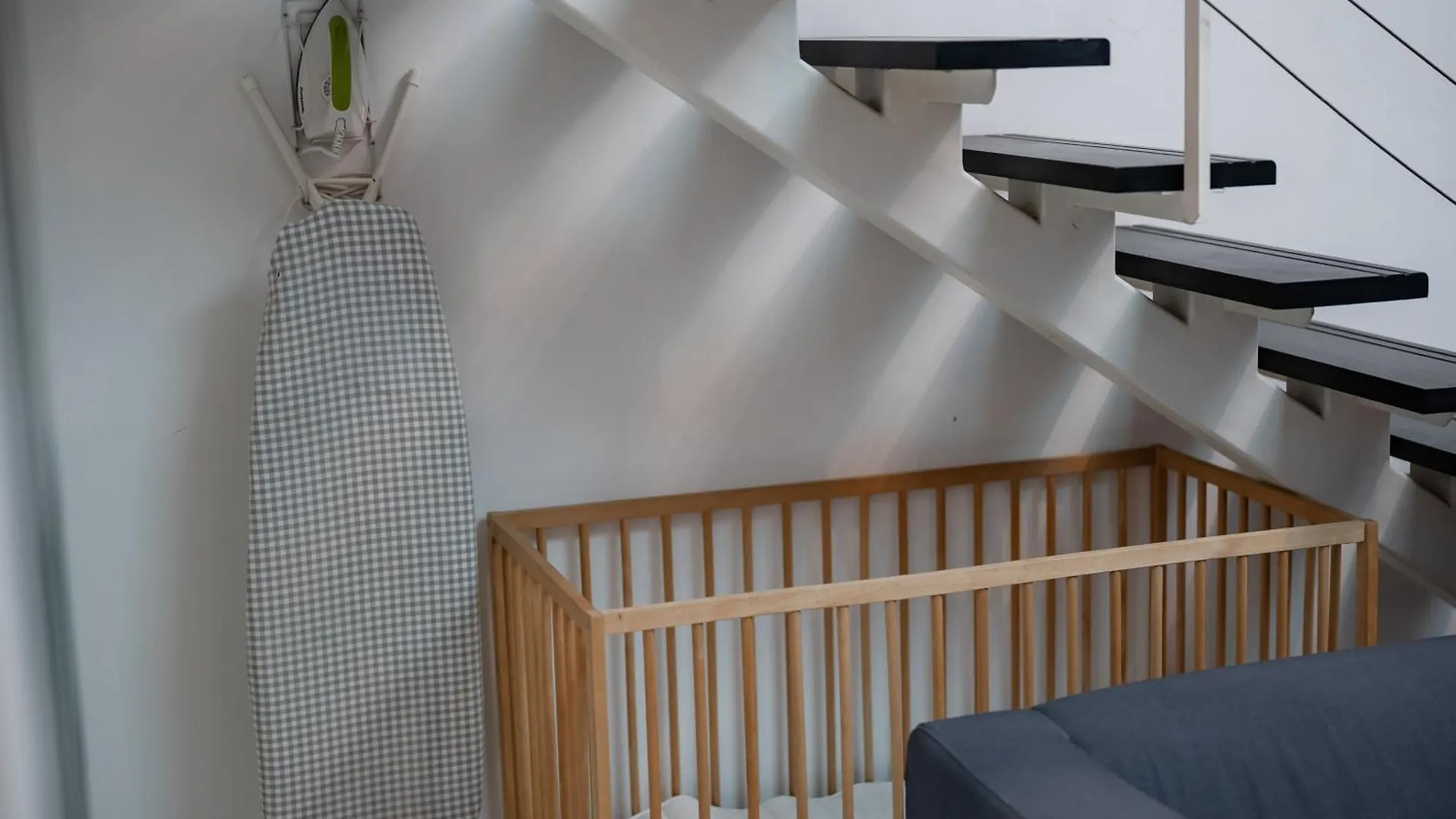 Apartment Maritime Luxury Suite Seaview Sunrise George Town