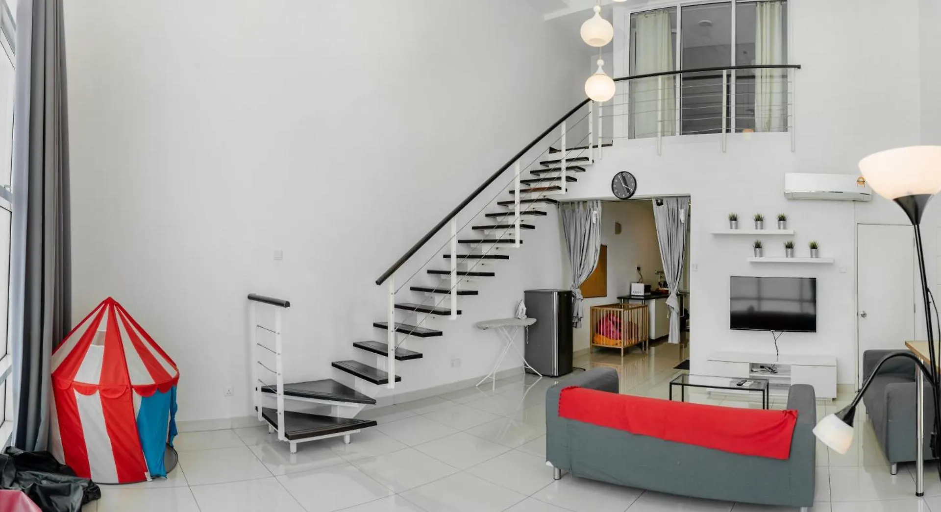 Maritime Luxury Suite Seaview Sunrise George Town